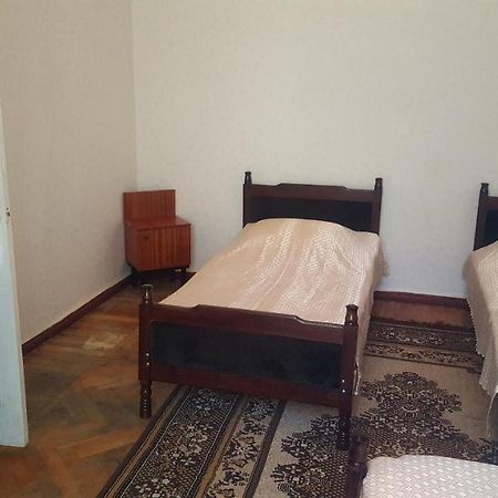 Firuza Hostel Borjomi Eksteriør bilde